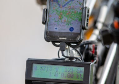 50 km à 32 km/h de moyenne :  8,3 Wh/km