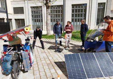 D-2 / Meeting in Lyon